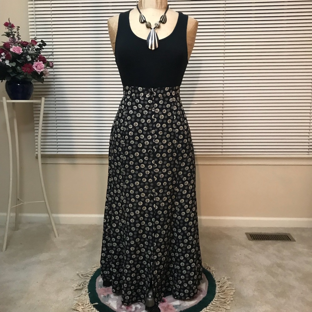 Gap 100% Rayon maxi skirt